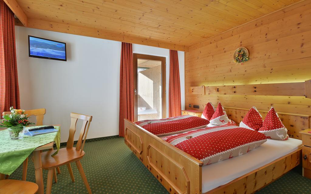 Pension Hüttwirt Kössen Habitación foto